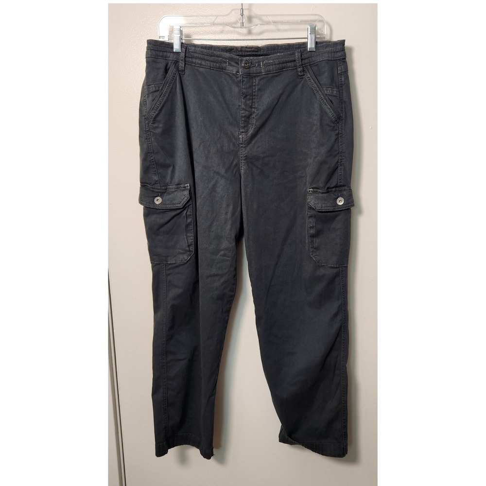Kuhl Women's Green Kultivar Kargo Crop Pants Sz 12 Elastic Waist Pockets Stretch